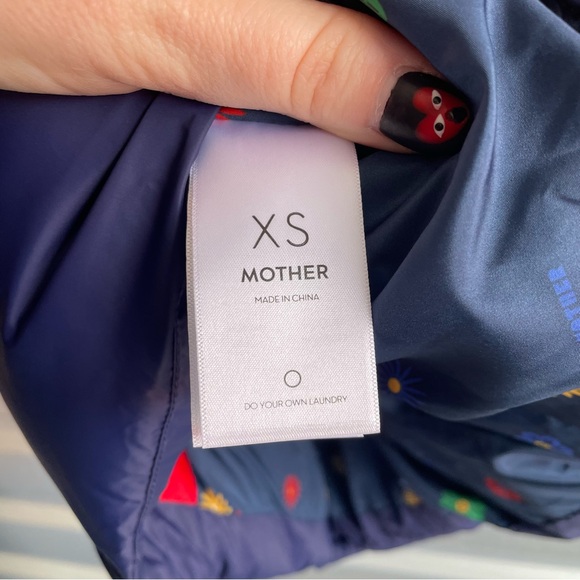 Mother NWT The Pillow Talk Tri Color Puffer Vest in Building Block - Picture 7 of 8